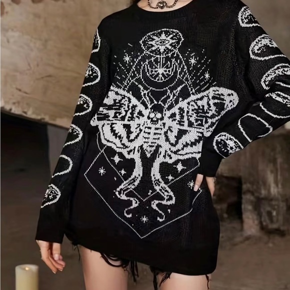 Sweaters - Death Head Moth Sweater Goth/Punk/Halloween Women’s: Medium